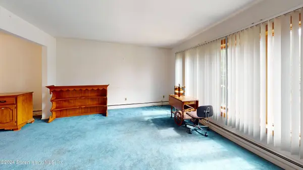 219 Ardsley ST, Staten Island, NY 10306