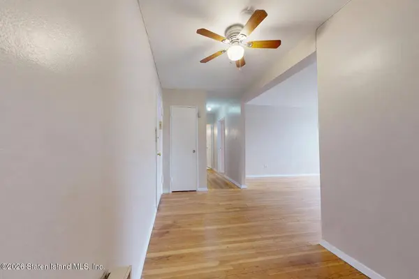 55 Austin PL #5d, Staten Island, NY 10304
