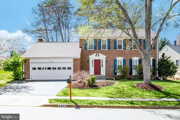 5580 ANN PEAKE DR, Fairfax, VA 22032