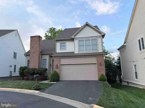 3424 SILVER MAPLE PL, Falls Church, VA 22042