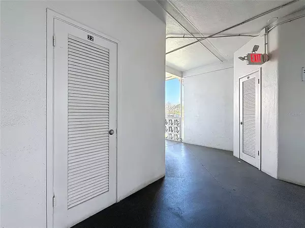 7050 SUNSET WAY #22, St Pete Beach, FL 33706