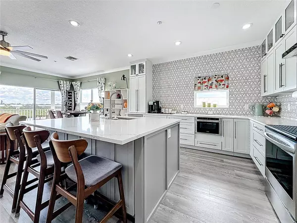 19817 GULF BLVD #609, Indian Shores, FL 33785