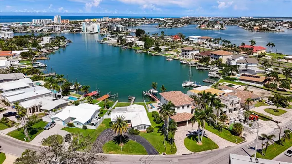 10350 PARADISE BLVD, Treasure Island, FL 33706