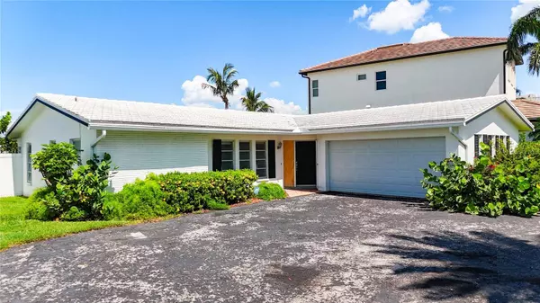 10350 PARADISE BLVD, Treasure Island, FL 33706