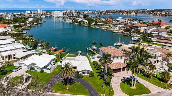 10350 PARADISE BLVD, Treasure Island, FL 33706