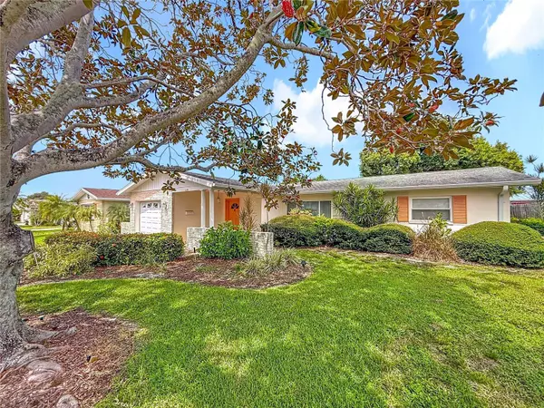 13583 87TH AVE, Seminole, FL 33776