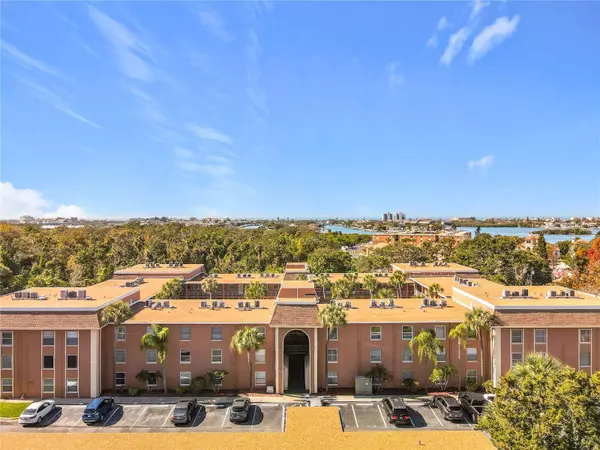 12760 INDIAN ROCKS RD #583, Largo, FL 33774