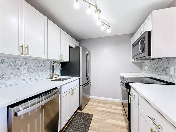 12760 INDIAN ROCKS RD #583, Largo, FL 33774