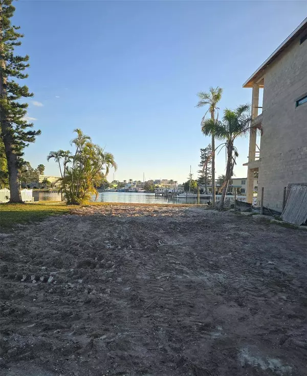 331 BOCA CIEGA DR, Madeira Beach, FL 33708