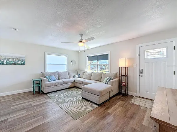 2625 19TH ST S, St Petersburg, FL 33712