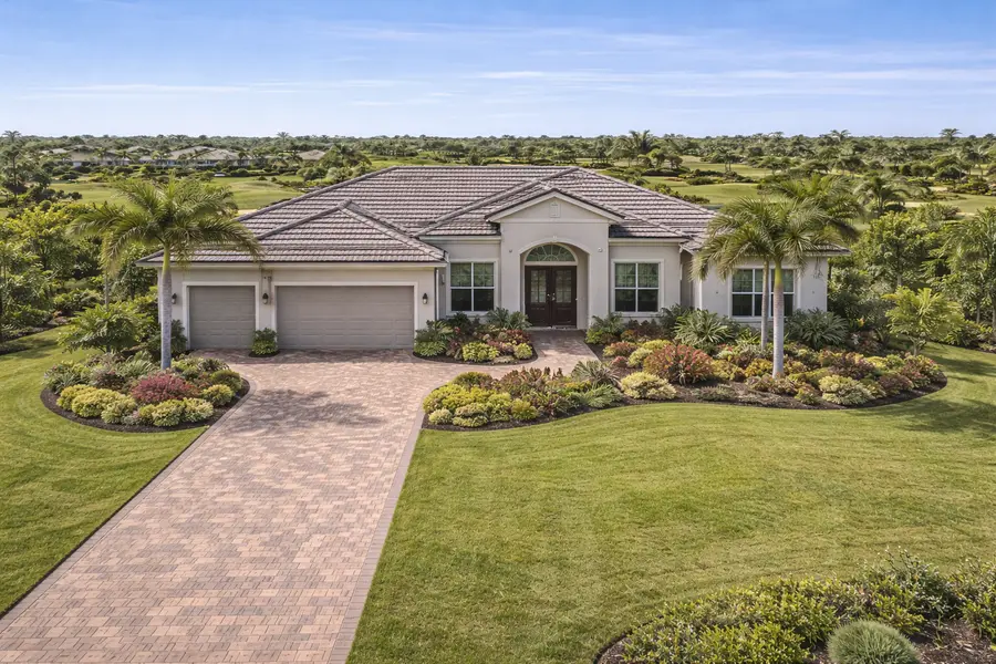 Golf Course Homes