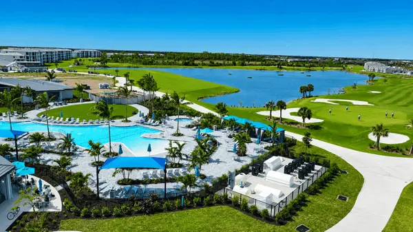 Wellen Park Golf and Country Club: Resort Living on the Fairways,Hunt Brothers Realty
