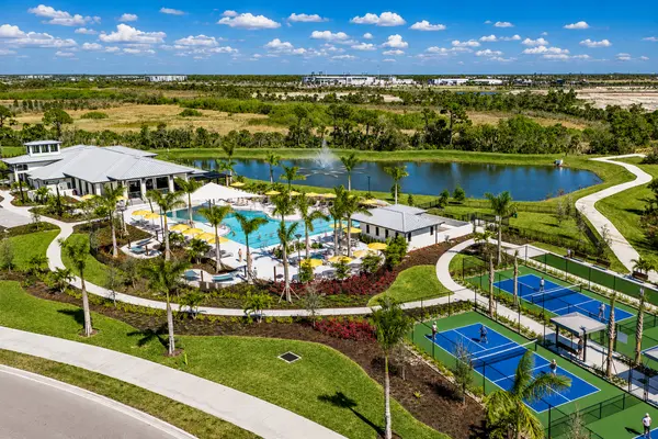 Sunstone: Contemporary Florida Living in Wellen Park,Hunt Brothers Realty