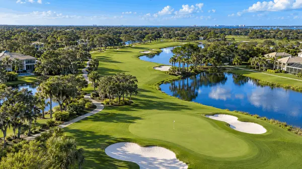 Best Places to Live in Palm Harbor for Golfers