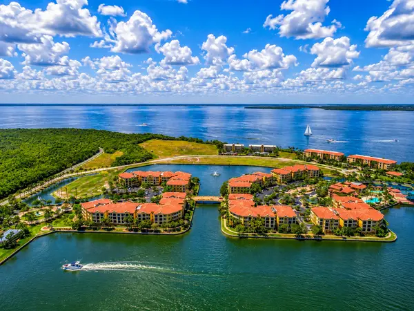 Boca Lago: Waterfront Living in Punta Gorda Isles