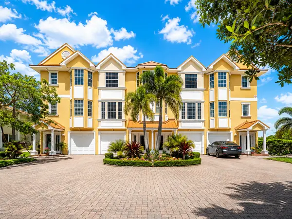 Bass Harbour: Waterfront Condo Living Near Charlotte Harbor