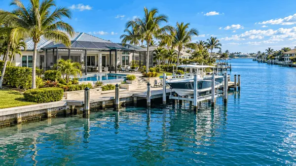 What Should I Know Before Buying a Waterfront Home in Florida?,Hunt Brothers Realty