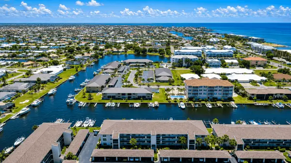 Bridge Point: Waterfront Condo Living Close to Downtown Punta Gorda