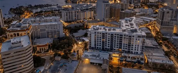 Top Walkable Communities Close to Downtown Sarasota for 2026 Movers