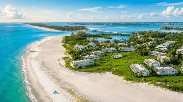Whitney Beach: Discover the Charm of Longboat Key’s North End,Hunt Brothers Realty