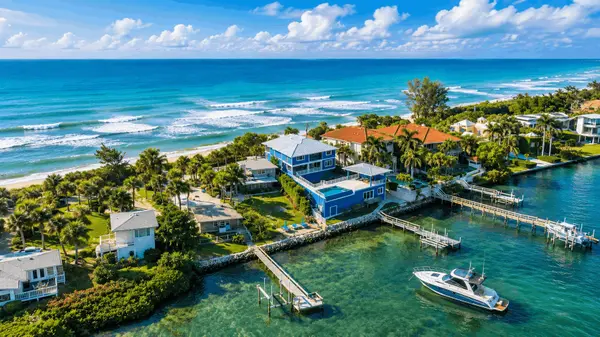 Casey Key Real Estate: Private Gulf-to-Bay Living on Sarasota’s Coast,Hunt Brothers Realty