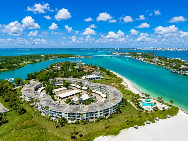 Sands Point: Gulf-Front Living Near Longboat Key Club,Hunt Brothers Realty