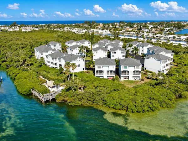 Explore Cedars East and West: An Active Longboat Key Lifestyle,Hunt Brothers Realty