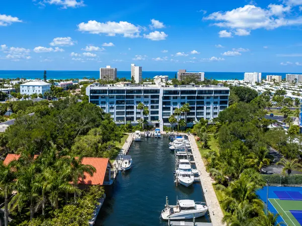 Boca Siesta: Waterfront Condos and Boating on Siesta Key,Hunt Brothers Realty