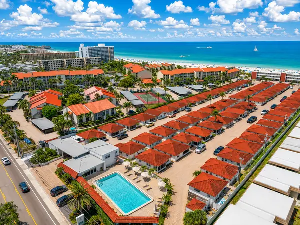 Casa Blanca: Tropical Beachfront Living on Siesta Key