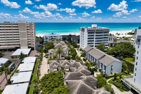 Coquille: A Private Beachside Enclave on Siesta Key