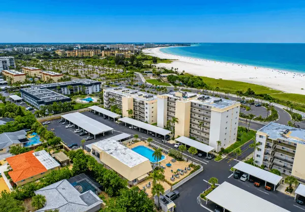 Crescent Royale: Live Across from World-Famous Siesta Beach