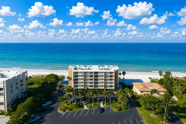 The Beachcomber: A Classic Gulf-Front Escape on Longboat Key,Hunt Brothers Realty