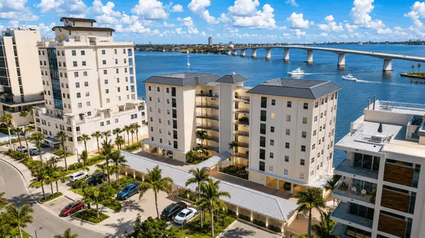 Sarasota Island Living vs. Mainland Living
