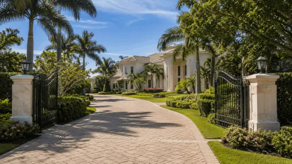 Buying a Gated Estate in Sarasota