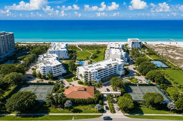 Players Club: Beachfront Living with a Resort-Inspired Lifestyle,Hunt Brothers Realty