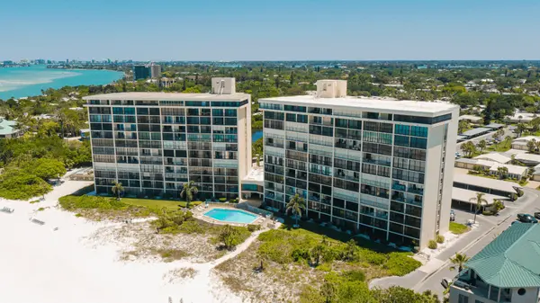 White Sands Village: Casual Island Living Near Siesta Beach,Hunt Brothers Realty