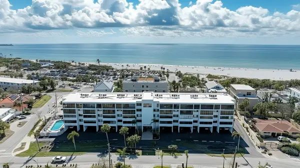 Lido Shores: Distinctive Luxury Homes on Sarasota’s Lido Key,Hunt Brothers Realty