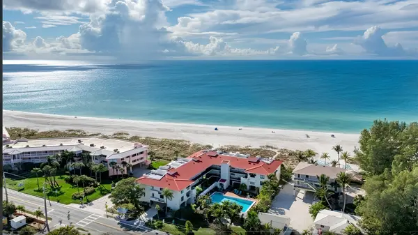 Ocean Park Terrace Condos: Relaxed Living Near the Beaches of Holmes Beach
