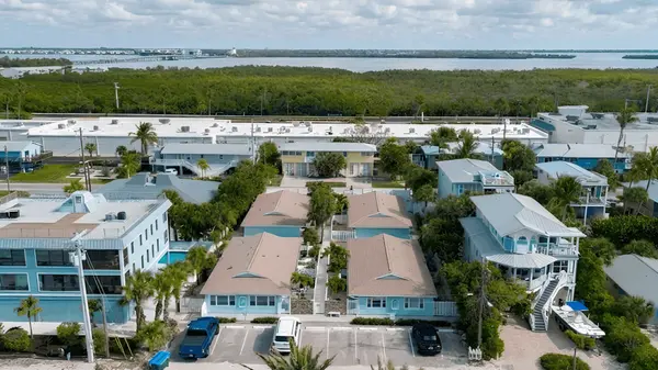 Sea Pirates Condos: Old Florida Character Meets Holmes Beach Living