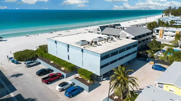 Seaside Beach House Condos: Life Along the Gulf in Holmes Beach