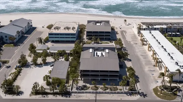 West Winds Condos: Enjoy the Gulf Coast Lifestyle in Holmes Beach
