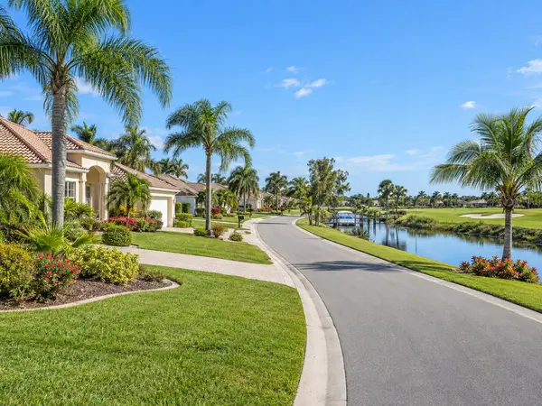 What Makes a Rotonda West Neighborhood Holds Its Value,Hunt Brothers Realty