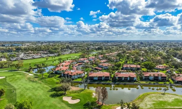 El Conquistador Condos: Golf-Course Living Near Sarasota Bay,Hunt Brothers Realty