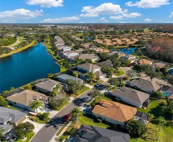 Heritage Harbour Homes: Resort-Style Amenities and Spacious Bradenton Living,Hunt Brothers Realty
