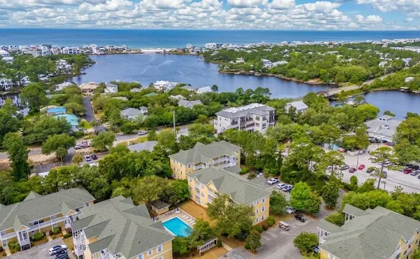 Herons Watch: Peaceful Residential Living Surrounded by Florida Scenery,Hunt Brothers Realty