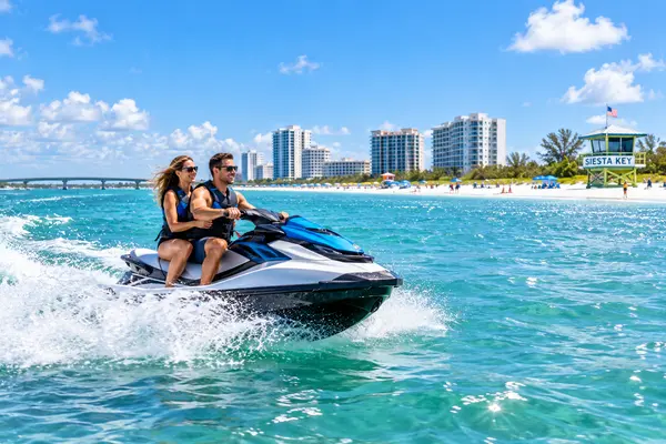 Where to Rent a Jet Ski in Sarasota During Your House-Hunting Trip