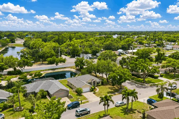 Regal Oaks: Established Homes and Relaxed Bradenton Living,Hunt Brothers Realty