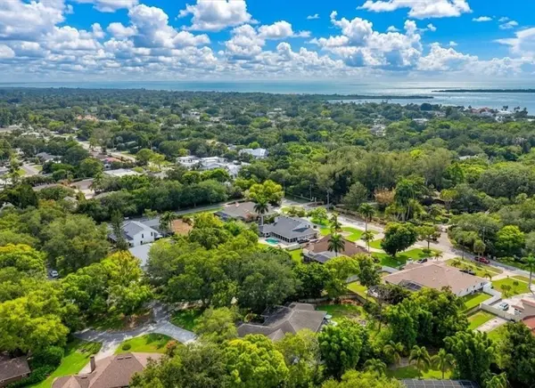 Palma Sola Village: Relaxed West Bradenton Living Close to the Beaches