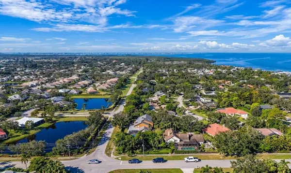Riverview Landings: Residential Living Near the Manatee River