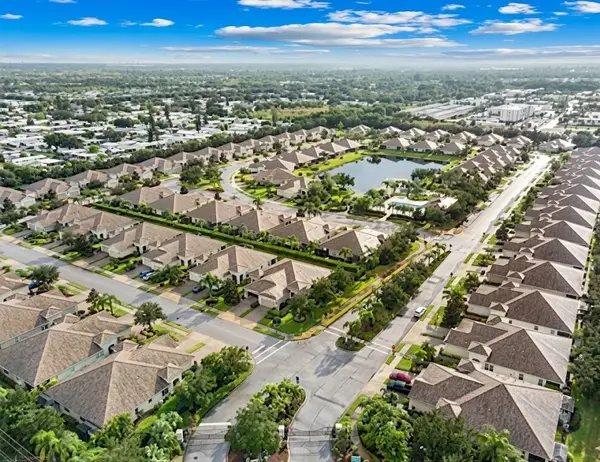 Fairfield: Villa-Style Living with a Low-Maintenance Bradenton Lifestyle